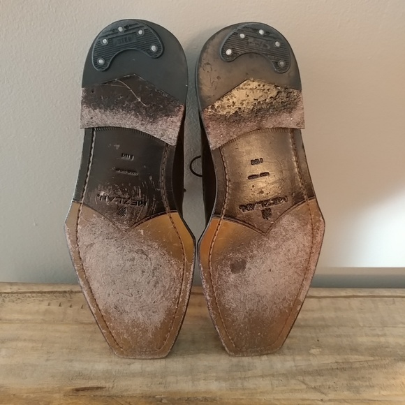 Mezlan Modica Two-Tone Wingtip Dress Shoes w/ Belt - Picture 6 of 8